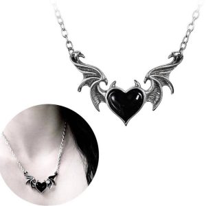 Necklace-heart-winged