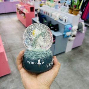 snow-globe