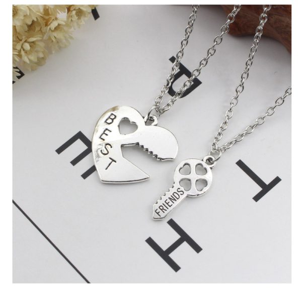 Necklace-fastener-friend-key