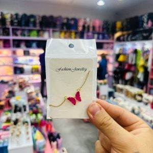 گردنبند پروانه